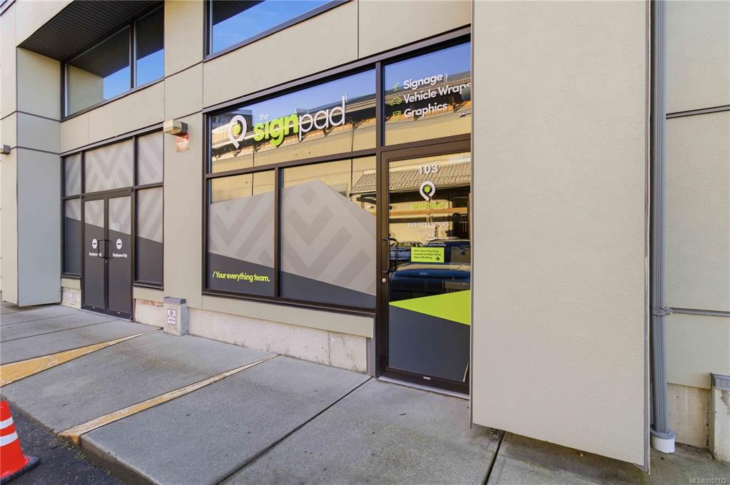 Fifth View of 2675 Wilfert Rd, Colwood, BC, V9B 6M3