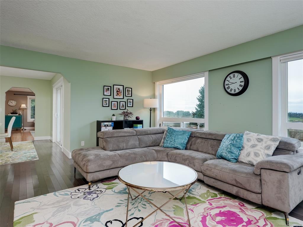 Fourth View of 6629 Tamany Dr, Central Saanich, BC, V8Z 6Y9