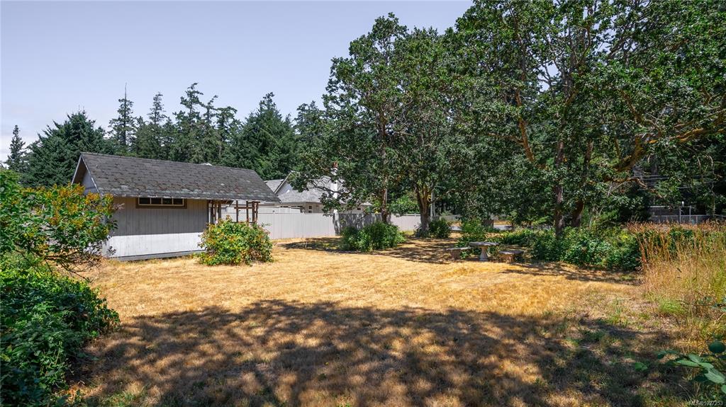 3250 Metchosin Rd, 1027253, BC,