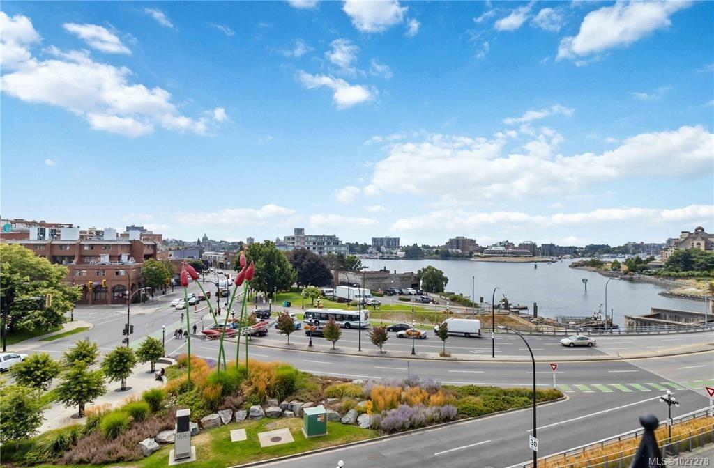 Fourth View of 456 Pandora Ave, Janion, Victoria, BC, V8W 0E3