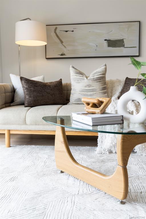 Fifth View of 916 Monterey Ave, Oak Bay, BC, V8S 4A2