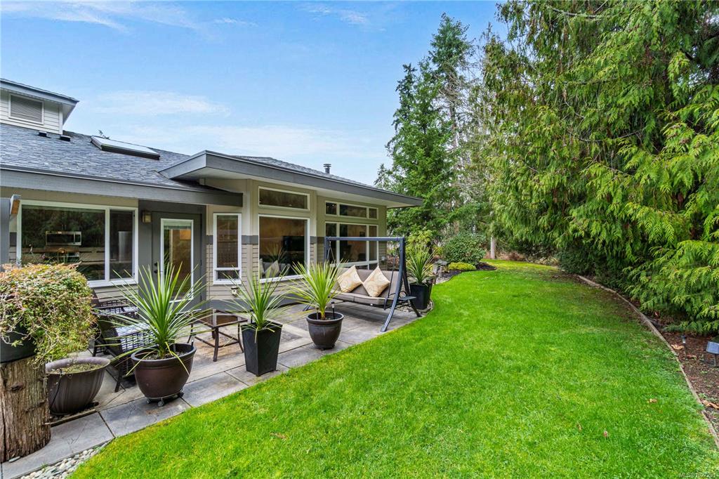 500 Corfield St, 1027291, BC,