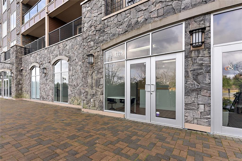 MLS® listing #30702826 for sale located at 1376 Bear Mountain Pkwy