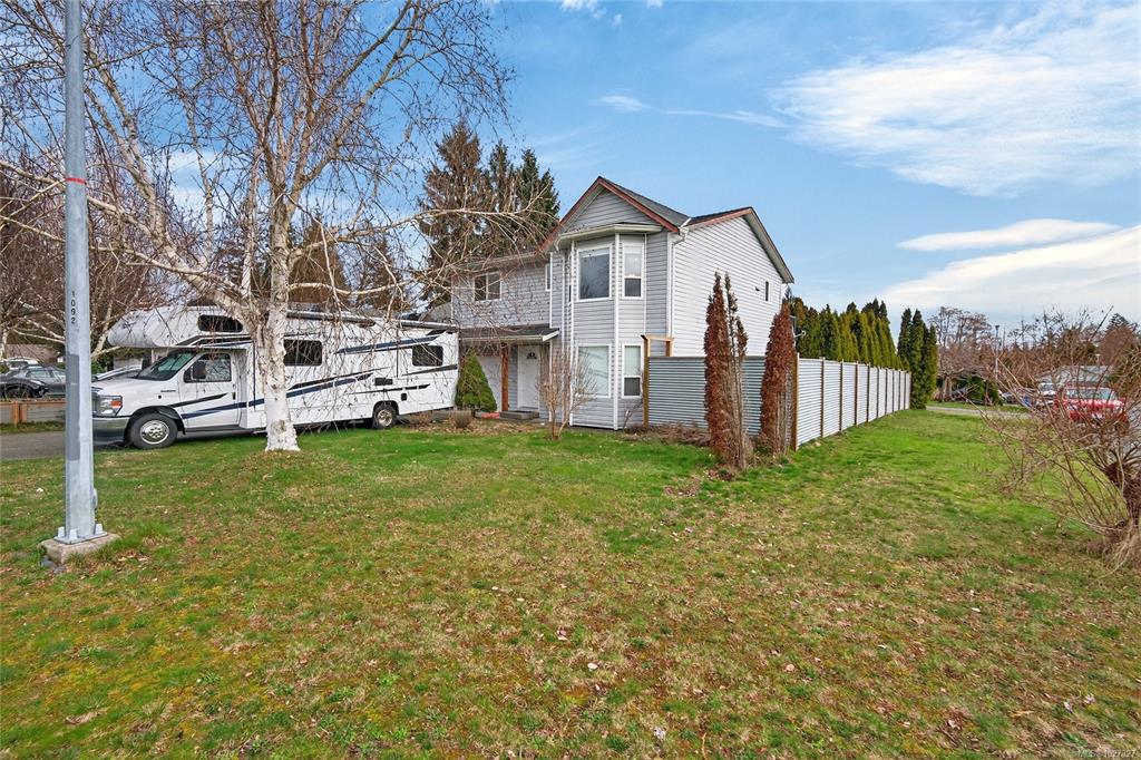 2623 Cook Rd, 1027327, BC,