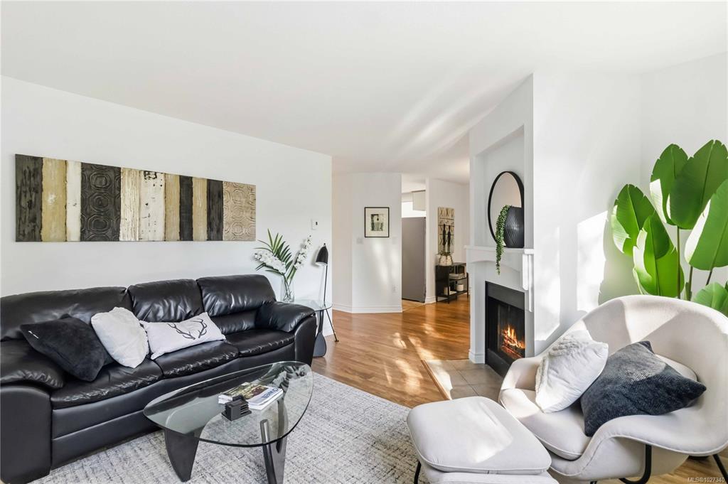 Fifth View of 1436 Harrison St, Lord Harrison, Victoria, BC, V8S 3S2