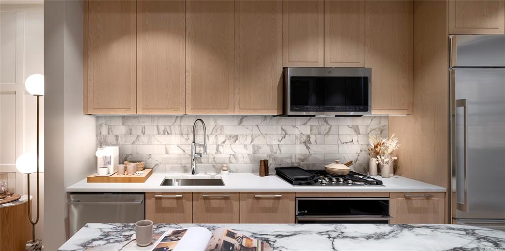 427 Lampson St, 1027369, BC,