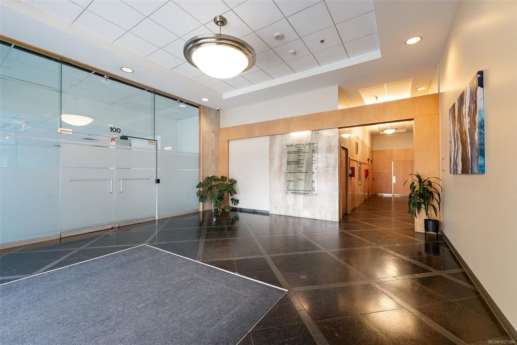 Third View of 850 Douglas St, Victoria, BC, V8W 2B7