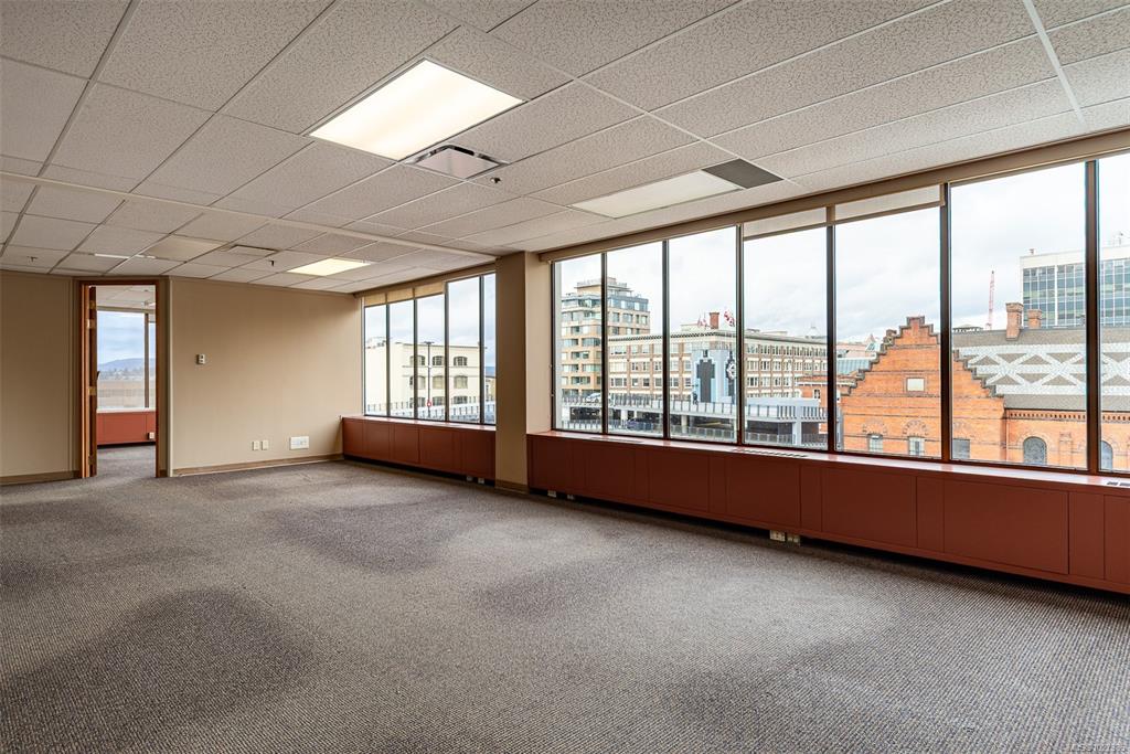 Fifth View of 880 Douglas St, Victoria, BC, V8W 2B7