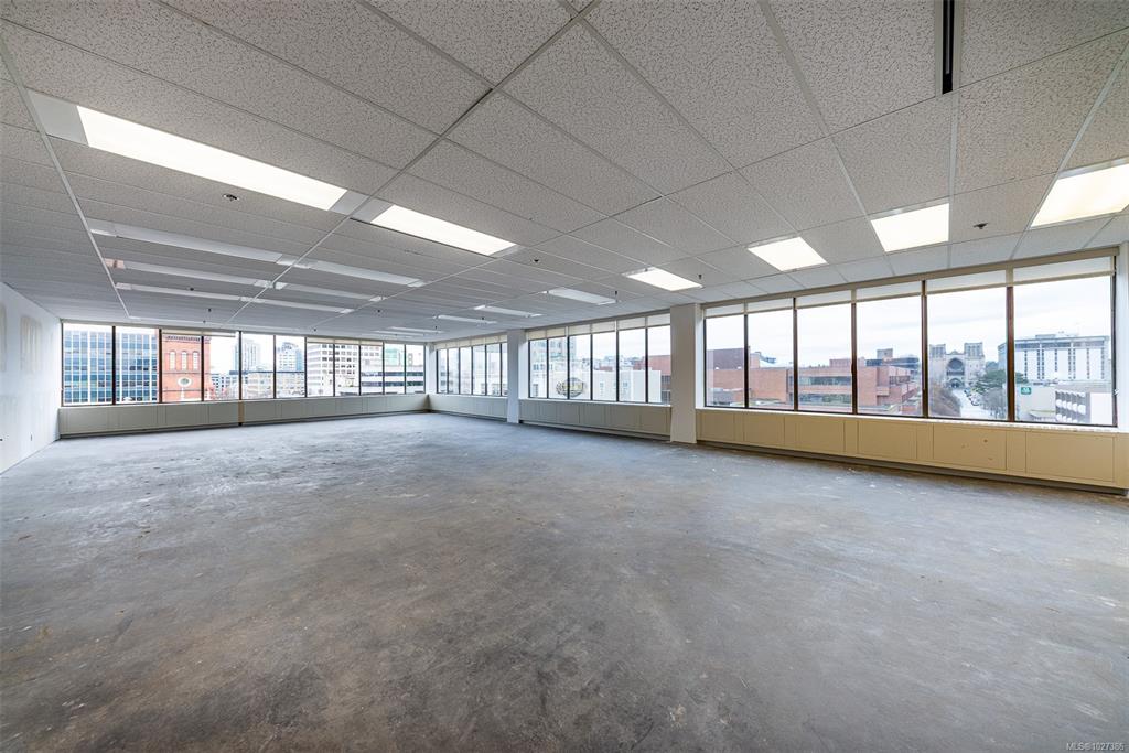 Third View of 880 Douglas St, Victoria, BC, V8W 2B7