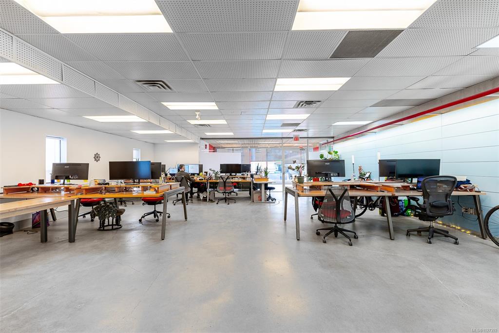 Fourth View of 838 Fort St, Victoria, BC, V8W 1H8