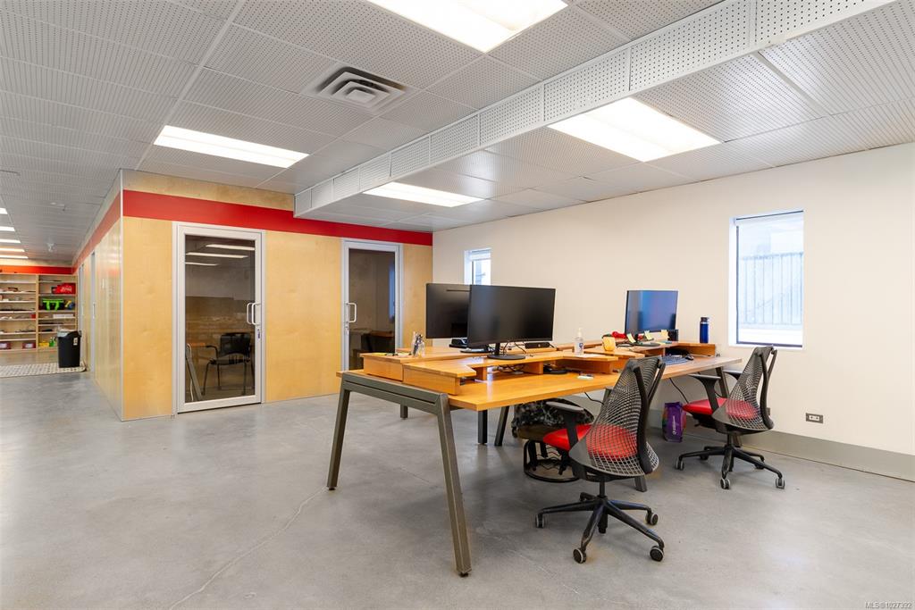 Fifth View of 838 Fort St, Victoria, BC, V8W 1H8