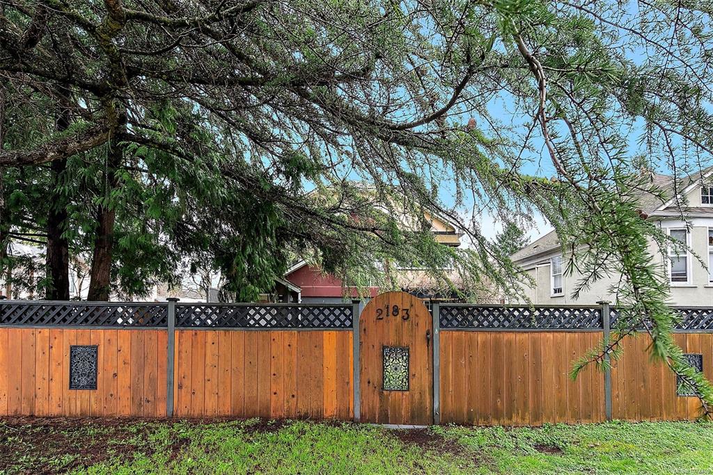 Third View of 2183 Foul Bay Rd, Oak Bay, BC, V8R 5B1