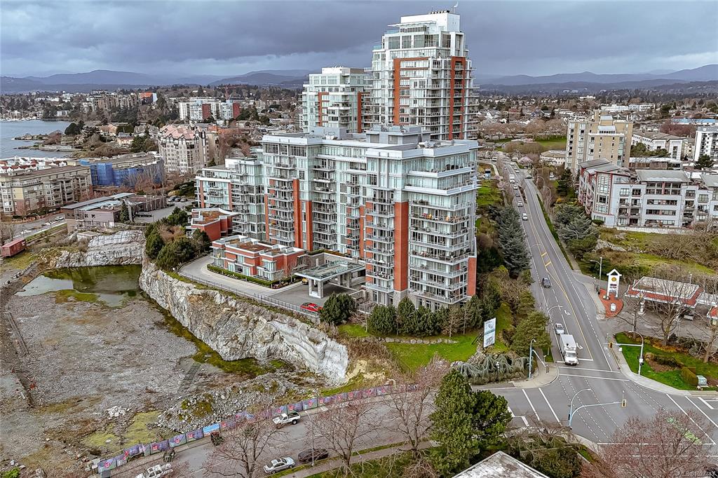 Third View of 100 Saghalie Rd, Bayview One, Victoria, BC, V9A 0A1