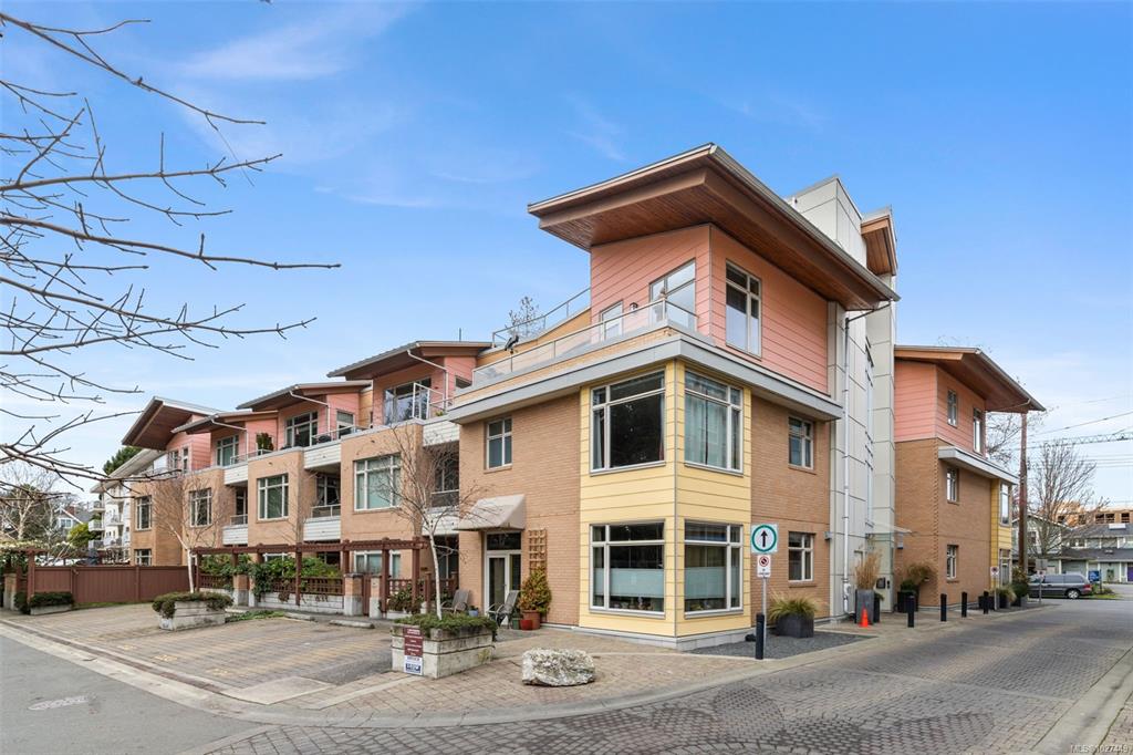 Fourth View of 1035 Sutlej St, Essencia Verde, Victoria, BC, V8V 2V9