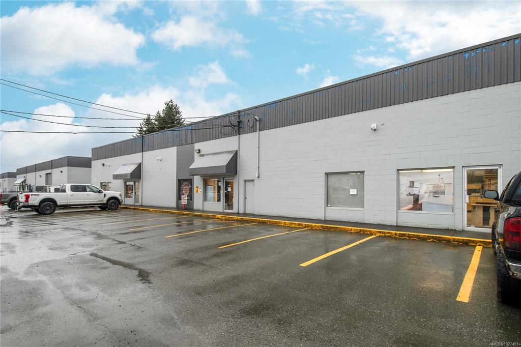 MLS® listing #30711976 for sale located at 1580 Willow St