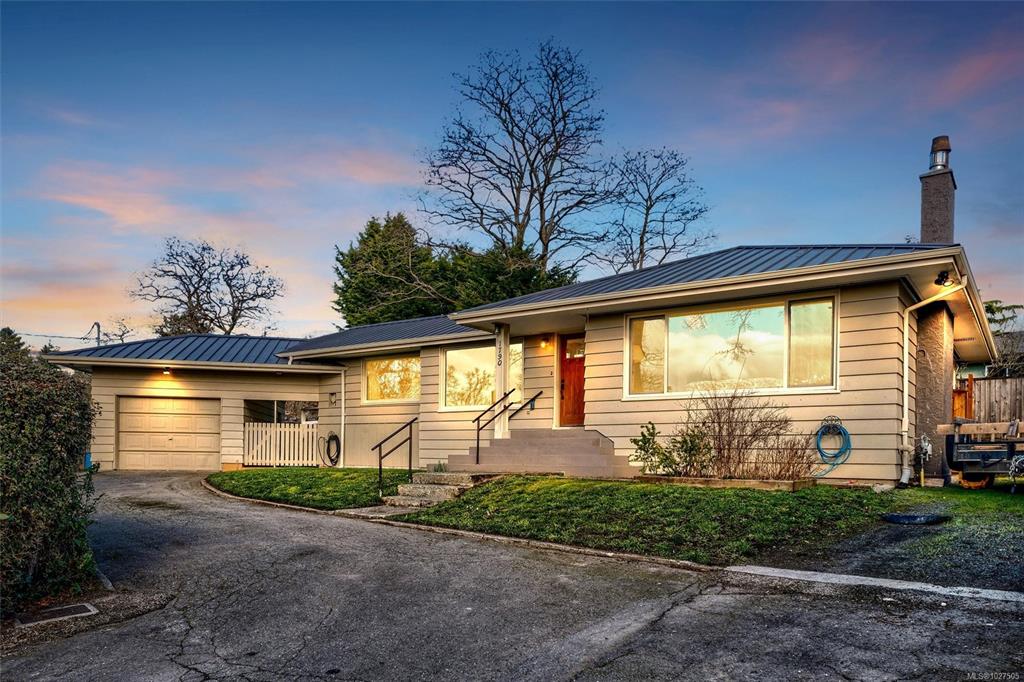 Fifth View of 1790 Keith Pl, Saanich, BC, V8P 1E4