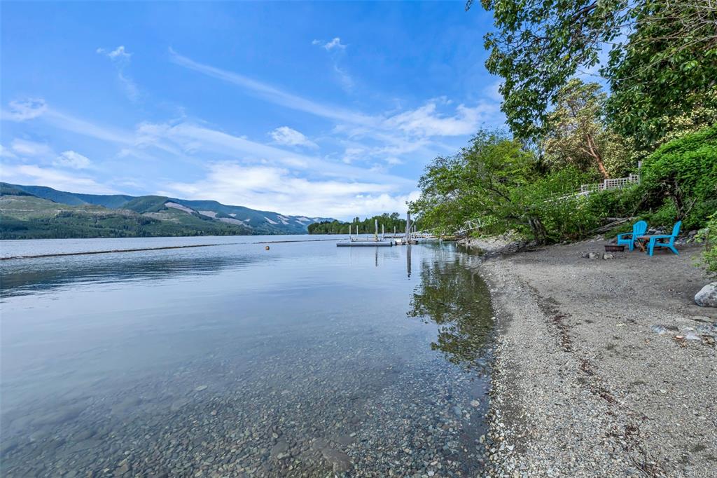 10684 Alder Cres, 1027584, BC,