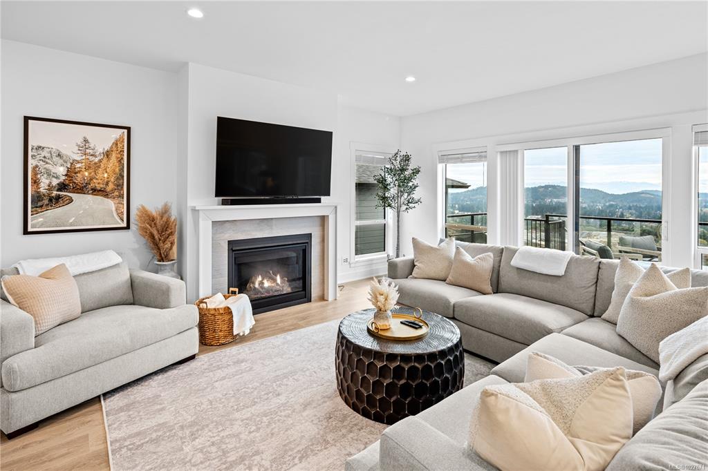 Fourth View of 1367 Flint Ave, Langford, BC, V9B 5N1