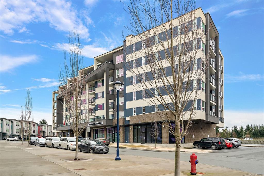 947 Whirlaway Cres, 1027714, BC,