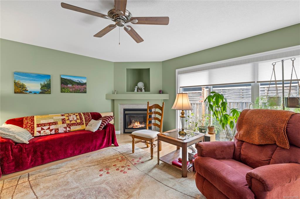 Third View of 4 Trill Dr, Parksville, BC, V9P 2W6