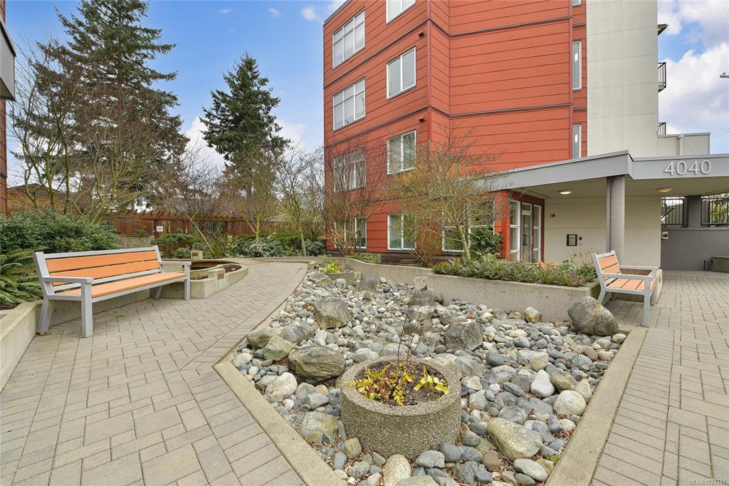 Second View of 4040 Borden St, The Brix, Saanich, BC, V8X 2E9