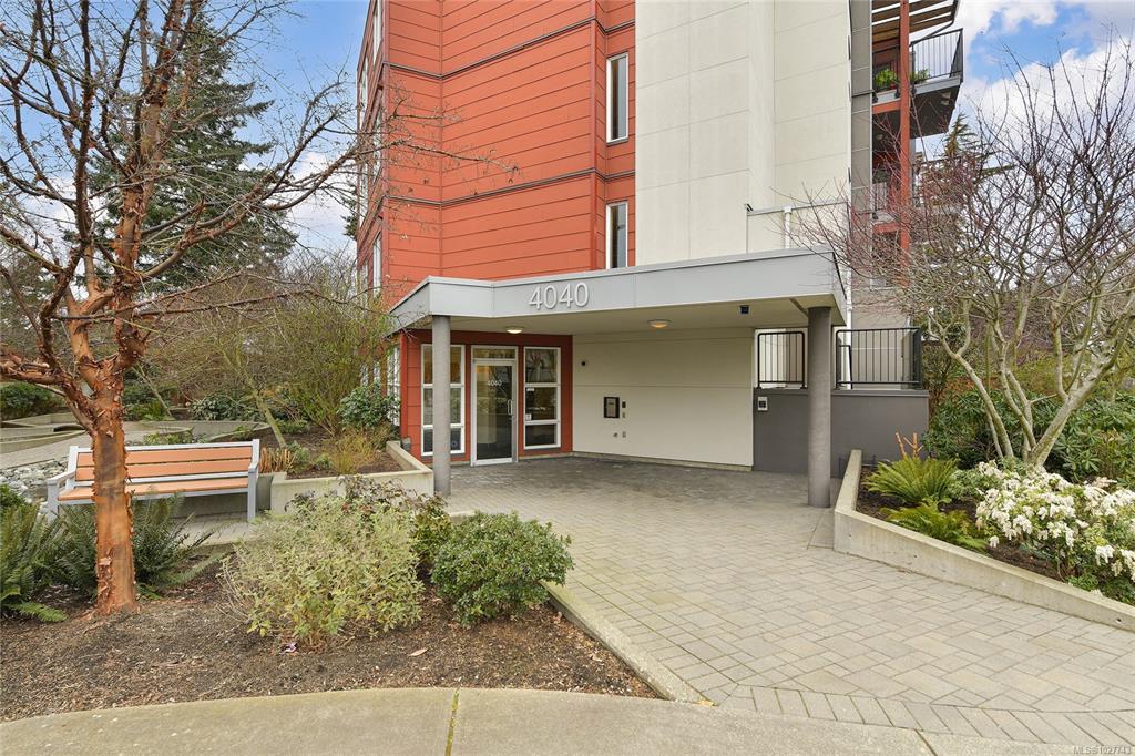 Fourth View of 4040 Borden St, The Brix, Saanich, BC, V8X 2E9