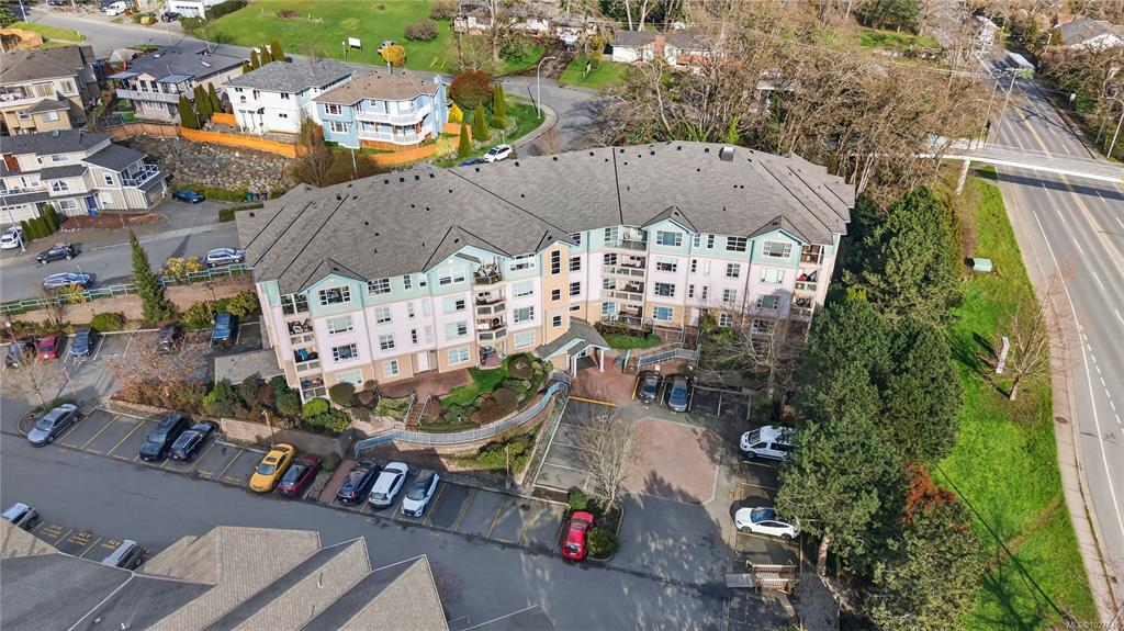 799 Blackberry Rd, 1027846, BC,