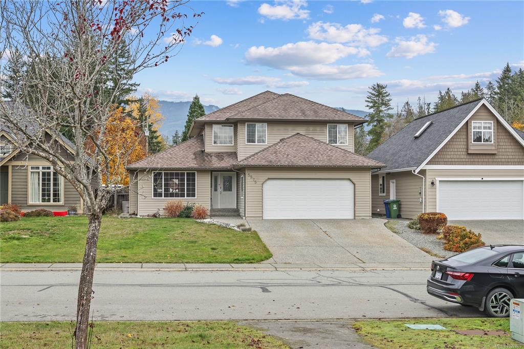 Second View of 5575 Woodland Cres E, Port Alberni, BC, V9Y 8E6