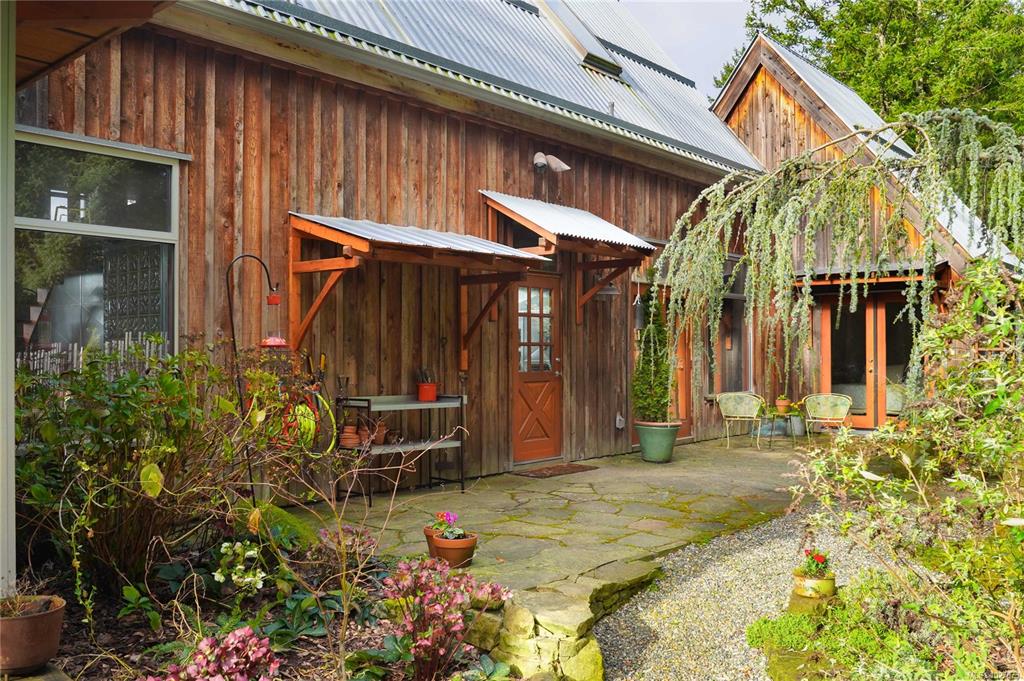 241 Little Mountain Rd, 1027873, BC,