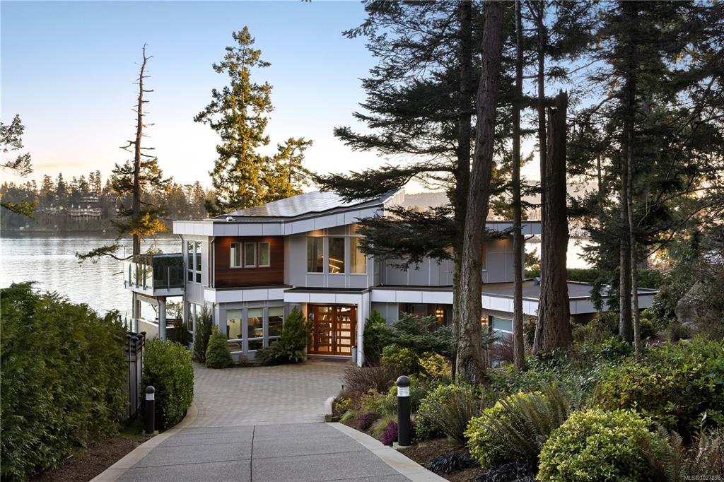 2355 Tryon Rd, 1027898, BC,