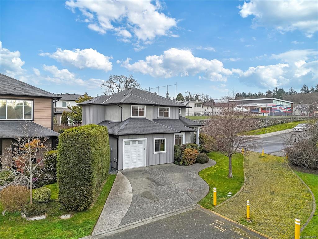 Fourth View of 4039 Copperfield Lane, Saanich, BC, V8Z 0A5