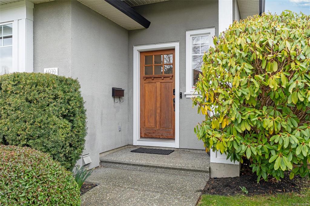 Fifth View of 4039 Copperfield Lane, Saanich, BC, V8Z 0A5