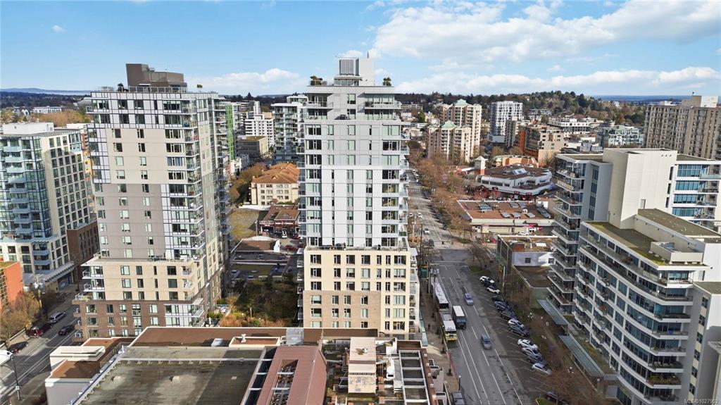 Fourth View of 848 Yates St, Victoria, BC, V8W 0G2