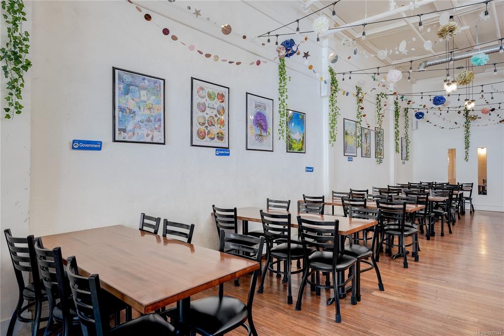 Fifth View of 705 Johnson St, Victoria, BC, V8W 1M8