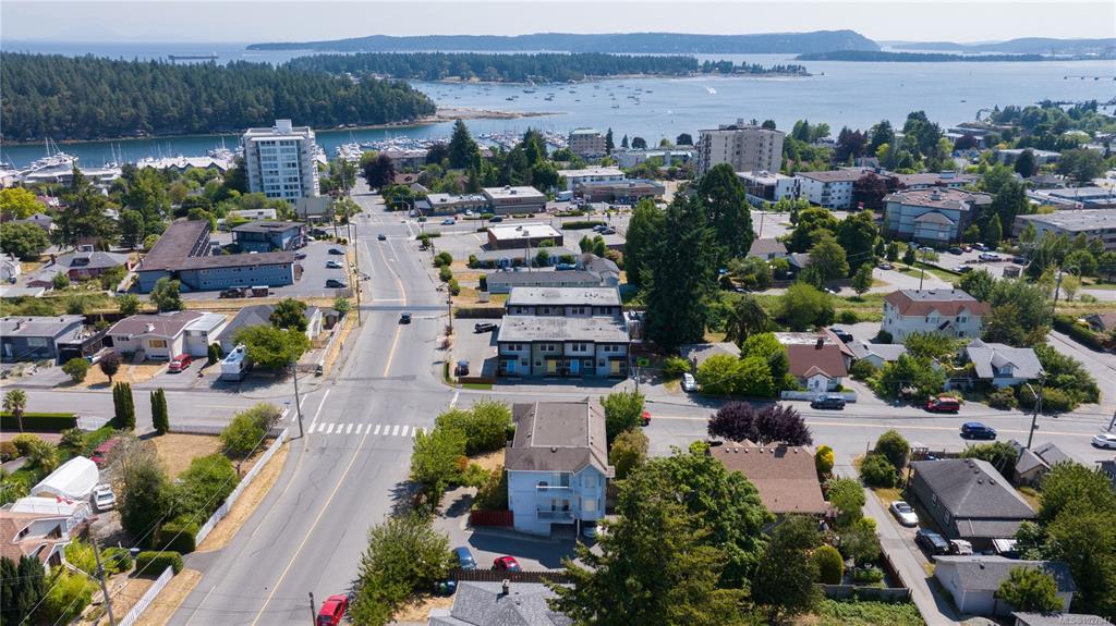 MLS® listing #30745417 for sale located at 525 Townsite Rd