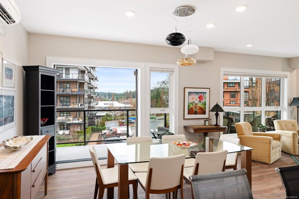 Fourth View of 747 Travino Lane, Travino, Saanich, BC, V8Z 0E4