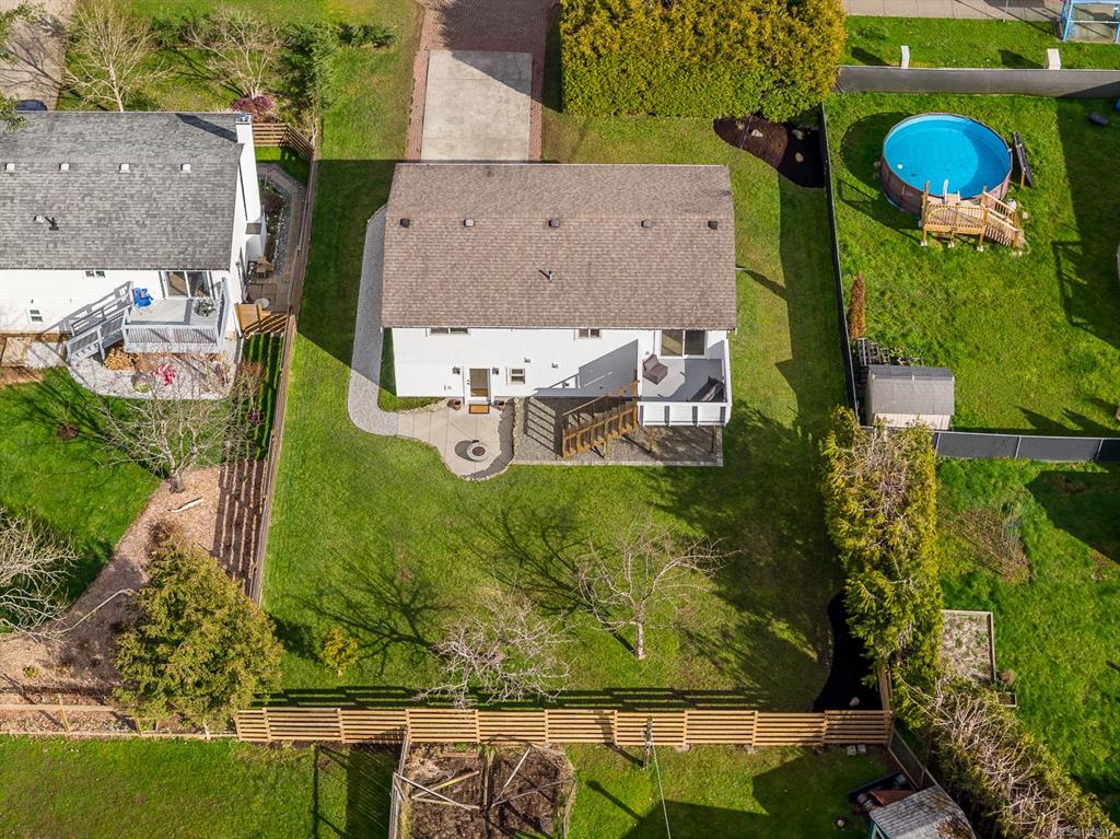 Fourth View of 519 Pritchard Rd, Comox, BC, V9M 3H9