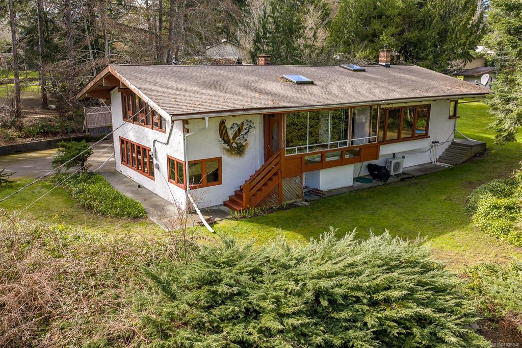 415 Holiday Rd, 1028048, BC,