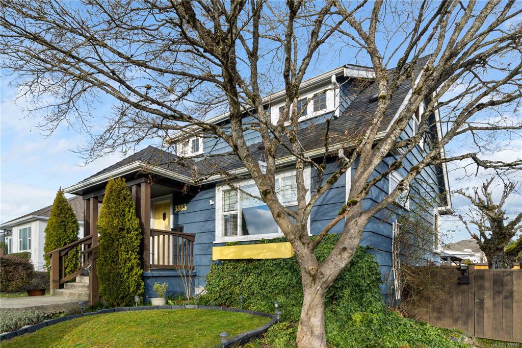 3883 6th Ave, 1028082, BC,