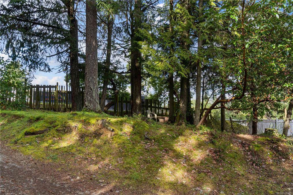 992 Allenby Rd, 1028092, BC,