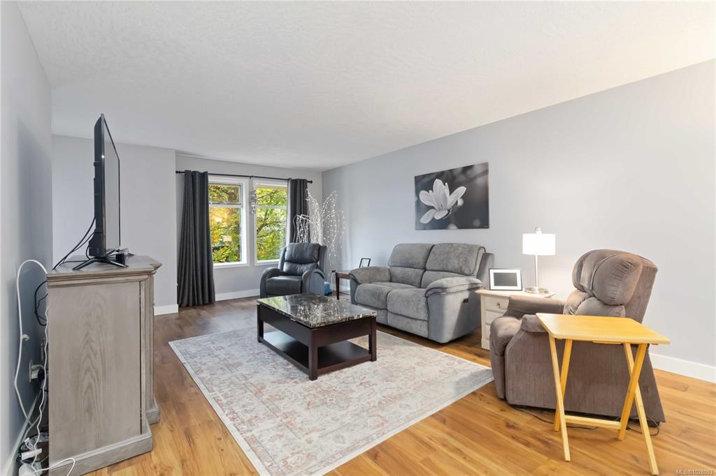 2311 Mills Rd, 1028093, BC,