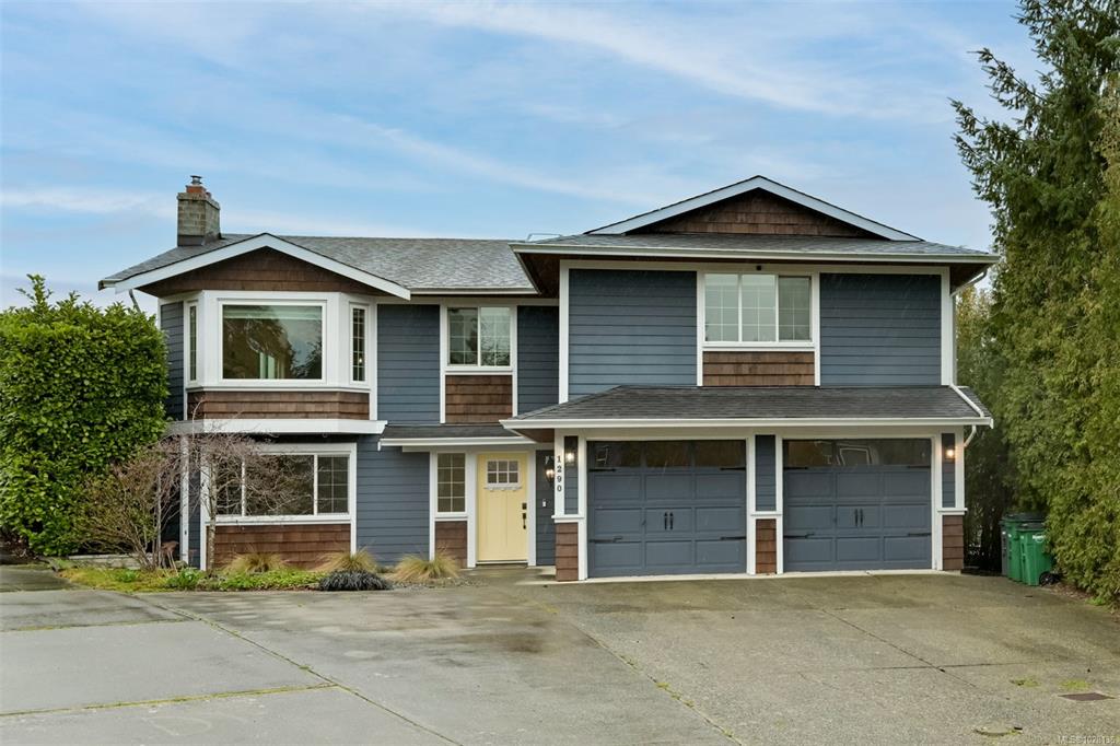 Second View of 1290 Lidgate Crt, Saanich, BC, V8Z 7E3