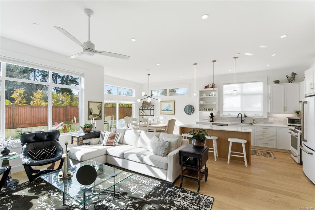 Fourth View of 846 Ackerman Rd, Laurel Park, Parksville, BC, V9P 0E9