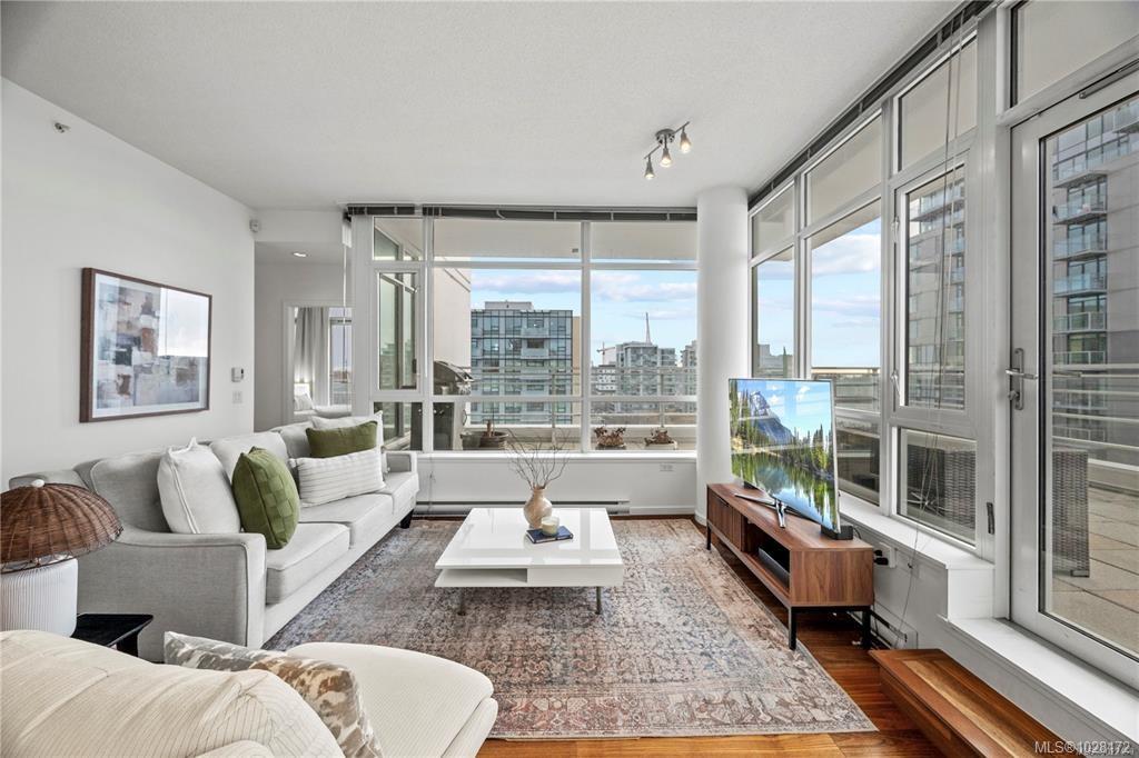 Second View of 834 Johnson St, Victoria, BC, V8W 1N3