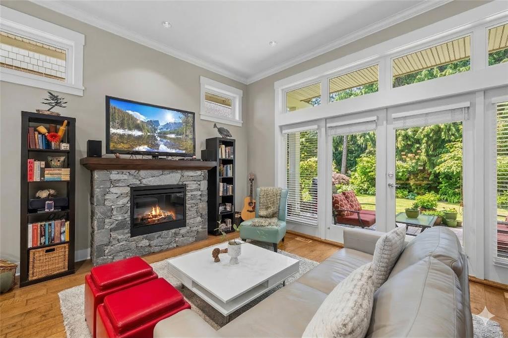 Fifth View of 5251 Island Hwy W, QUALICUM LANDING, Qualicum Beach, BC, V9K 1S8