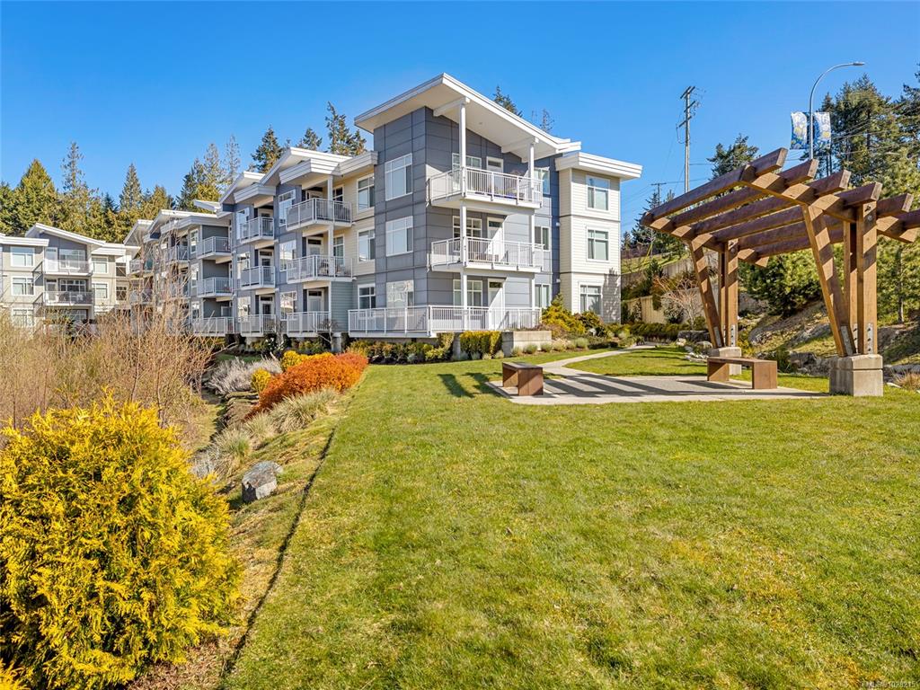 4960 Songbird Pl, 1028215, BC,