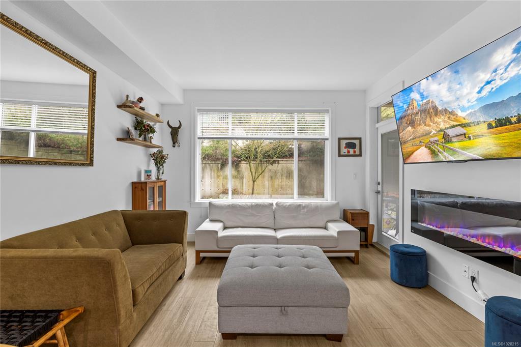 Third View of 4960 Songbird Pl, Songbird Place, Nanaimo, BC, V9T 0H7