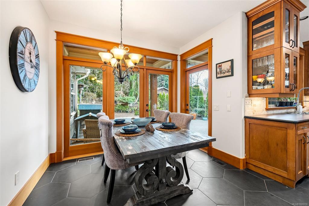 Fifth View of 3676 Monterey Dr, Nanaimo, BC, V9T 6R9