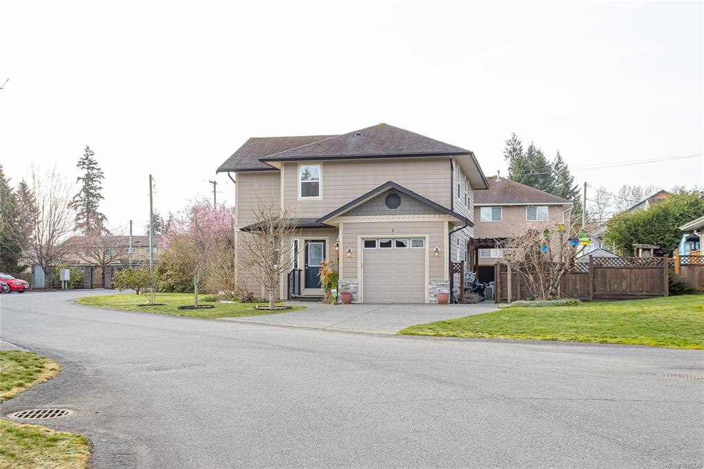 Third View of 3085 Sherman Rd, BROOKSIDE GATES, Duncan, BC, V9L 2C1