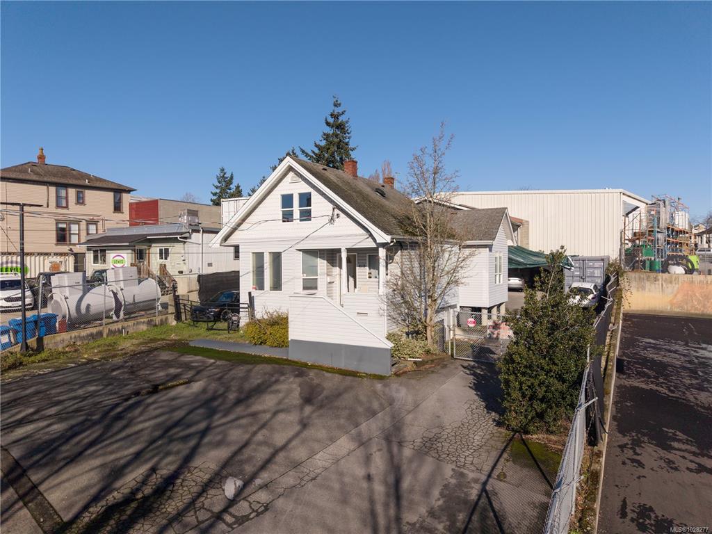 MLS® listing #30767521 for sale located at 418 Alpha Terr